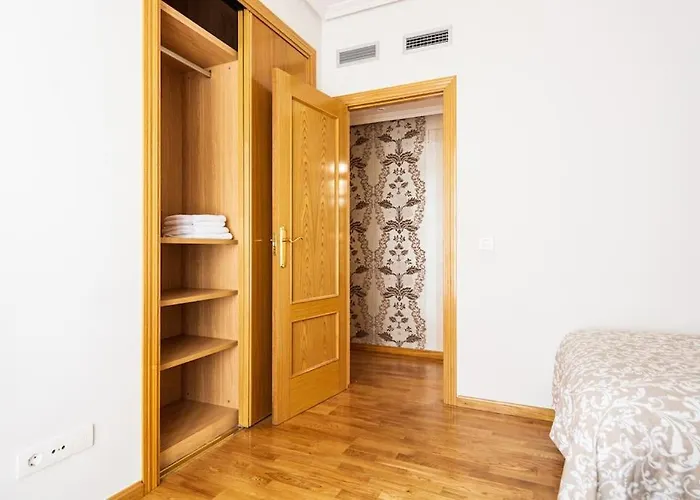 Pasaje De Giles 아파트 사라고사